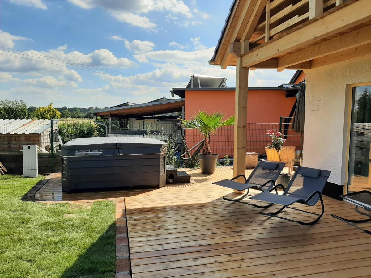 Landliebe, Ferienhaus, 3 Schlafzimmer Mit Sauna Und Outdoor Whirlpool Geierswalde Eksteriør billede